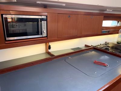 Athens Gold Yachting - Armonia - Beneteau Oceanis 46 - bed