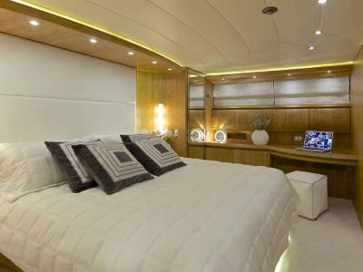 Athens Gold Yachting - Cudu master bedroom