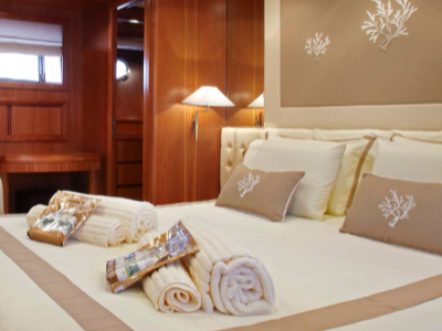 Master Cabin - Athens Gold Yachting