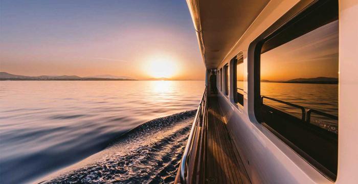 Athens Gold Yachting - Motor Yacht OAK 